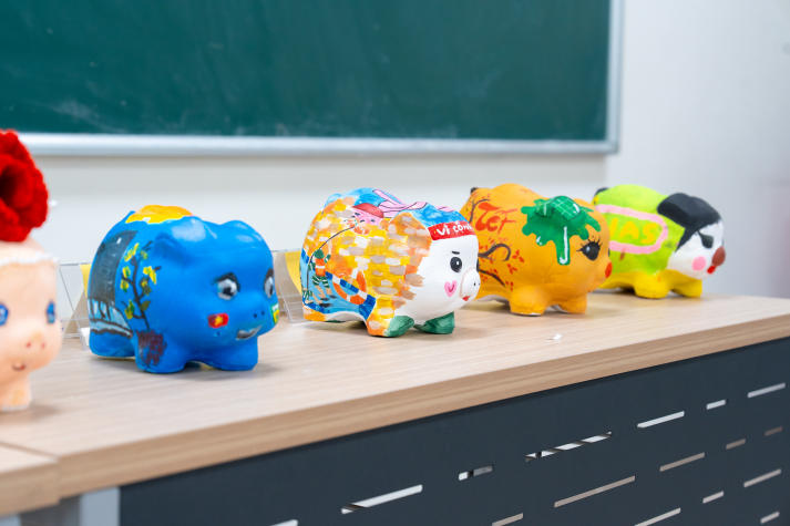 Gom yêu thương - tạo thay đổi: Sinh viên Viện Khoa học Ứng dụng  lan tỏa giá trị nhân văn qua “Piggybank for Change 2025” 45