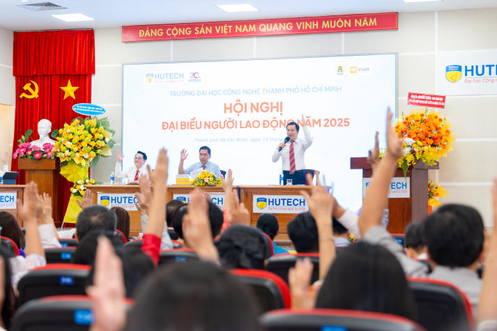 Hội nghị Đại biểu Người lao động 2025 HUTECH: Kết nối, chia sẻ, xây dựng tập thể phát triển vững mạnh 109