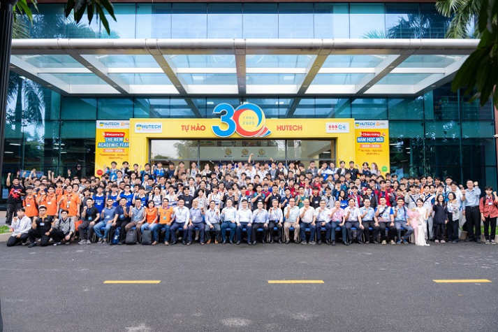 HUTECH đăng cai vòng Khu vực miền Nam Kỳ thi Olympic Trí tuệ nhân tạo Sinh viên Việt Nam 2025 - OlpAI’25 10