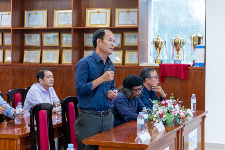 Sinh viên Khoa Xây dựng HUTECH tích luỹ kiến thức thiết kế và tiêu chuẩn đánh giá nhà ở chất lượng 79