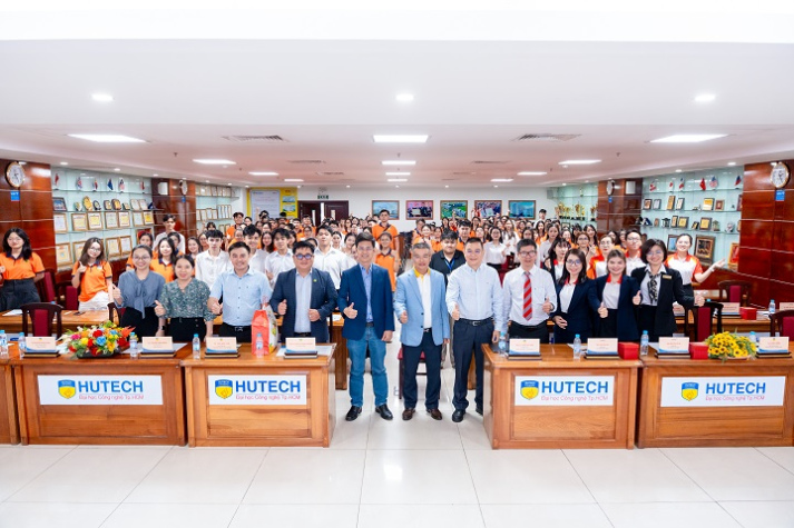 [Video] Thực tập viên tiềm năng HDBank 2025: Nắm bắt cơ hội - Kiến tạo tương lai 16