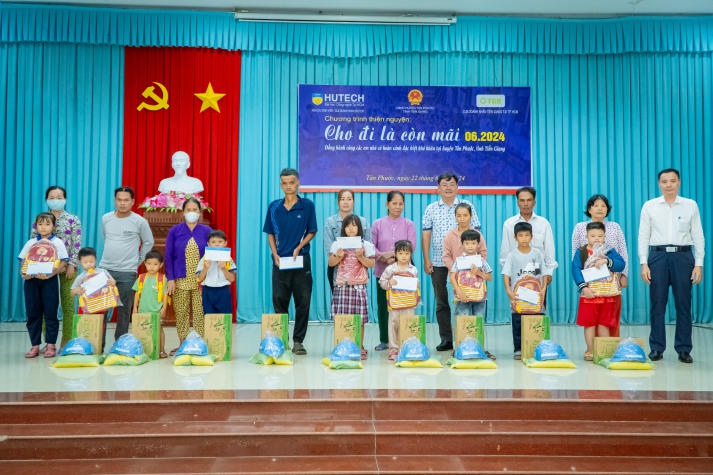 HUTECH viết tiếp hành trình thiện nguyện “Cho đi là còn mãi” tại tỉnh Tiền Giang 104