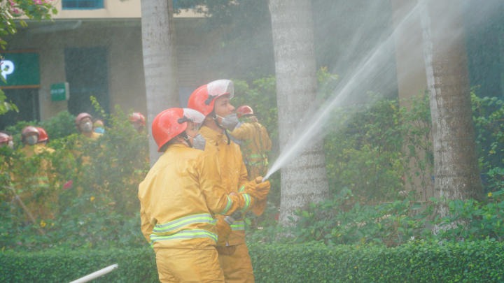  Chương trình diễn tập phòng cháy cháy và cứu hộ cứu nạn là hoạt động thường niên tại HUTECH 