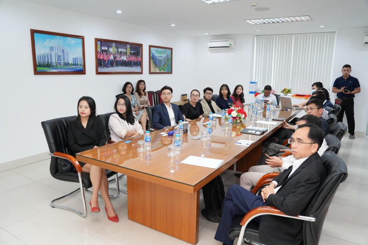 HUTECH signed a cooperation agreement with YouNet Group and Hyundai Ngoc An Company 33