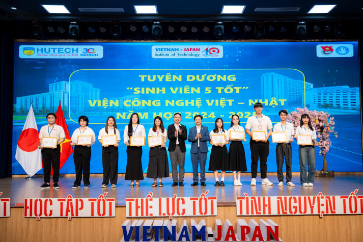 Hội nghị tổng kết phong trào sinh viên VJIT năm học 2024-2025: Dấu ấn một năm nhiều thành tựu 44