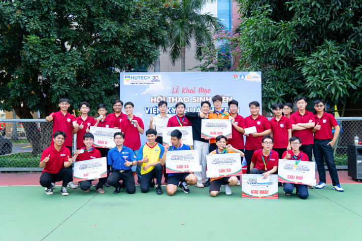 Sinh viên Viện Kỹ thuật khuấy động Hội thao 2025-2026 với tinh thần nhiệt huyết 71
