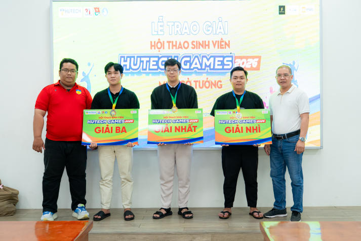[HUTECH Games 2026]: Bùng nổ trí tuệ và tốc độ tại ngày thi đấu Cờ vua, Cờ tướng và Cầu lông 161