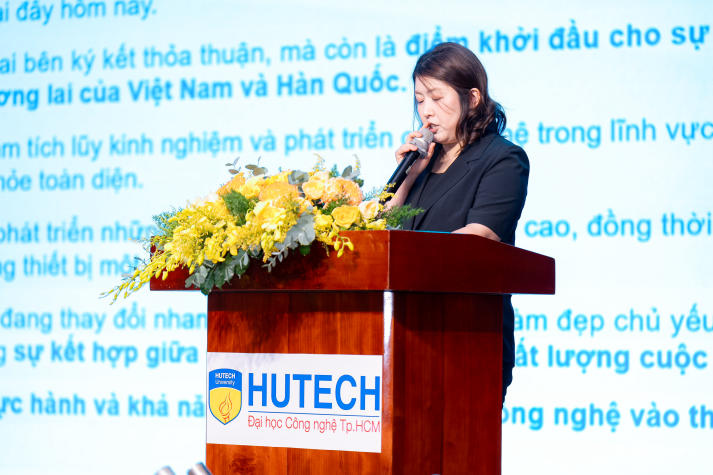 Trường Y và Khoa học Sức khỏe HUTECH khai khóa năm 2026 với “lời cam kết đầu tiên” về tri thức và y đức 106