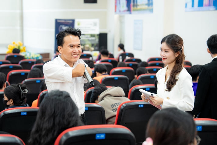“Cụt yêu đời” Nguyễn Ngọc Nhứt trở thành tân Quán quân HUTECH Startup Wings 2024 5