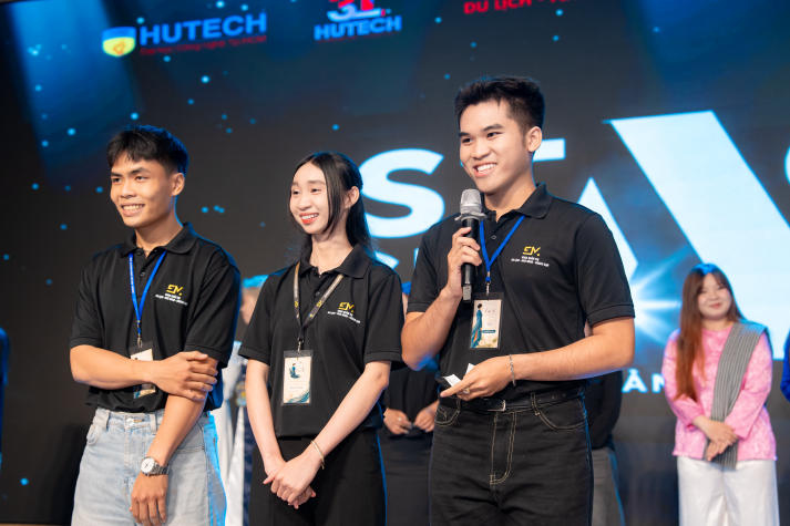 HUTECH-ers và những “va chạm nghề nghiệp” trên giảng đường 14