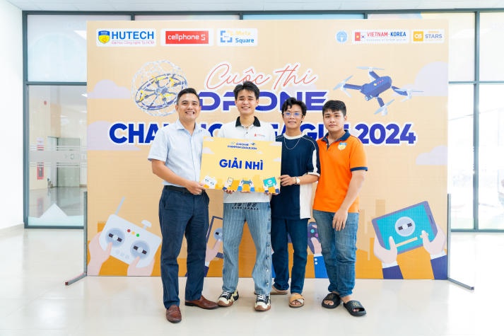 Sinh viên HUTECH “ẵm” nhiều thành tích tại Chung kết cuộc thi "Drone Champion League 2024" 138