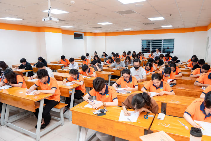 Lộ diện 06 đội thi tranh tài tại Vòng Sân khấu hóa "Tài năng trẻ Logistics Việt Nam 2025" 259