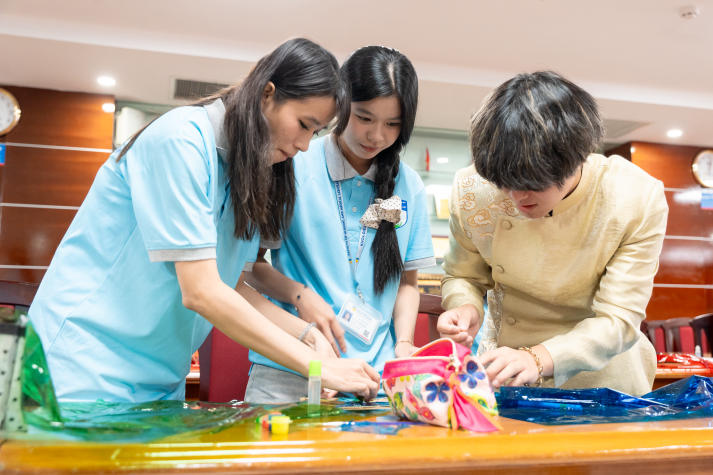 Giao lưu văn hóa - âm nhạc: Nhịp cầu kết nối sinh viên HUTECH và Tokyo Healthcare University (Nhật Bản) 70