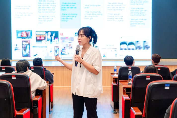 Hiểu khách hàng để làm Marketing: Bài học thực chiến của sinh viên Khoa Truyền thông - Thiết kế 62