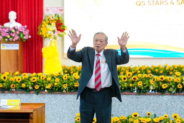 HUTECH long trọng đón nhận chứng nhận QS Stars 4 Sao trong Lễ  kỷ niệm 40 năm Ngày Nhà giáo Việt Nam 20/11 63