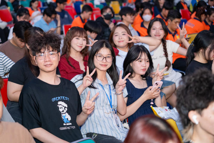 [Video] Nhìn lại đêm thăng hoa của những tài năng trẻ tại Chung kết HUTECH’s Got Talent 2026 23