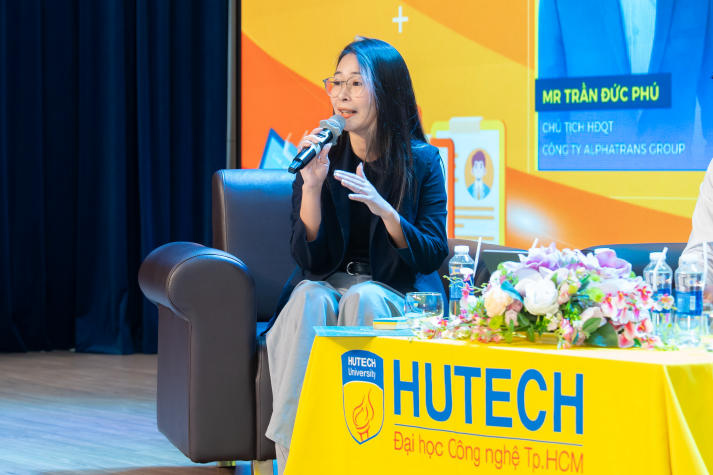 Khoa Quản trị kinh doanh mở “bản đồ nghề nghiệp” cho sinh viên K25 67