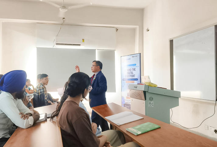 PGS.TS. Thái Văn Nam kết nối học thuật, mở rộng hợp tác cùng Đại học CGC Mohali (Ấn Độ) 35