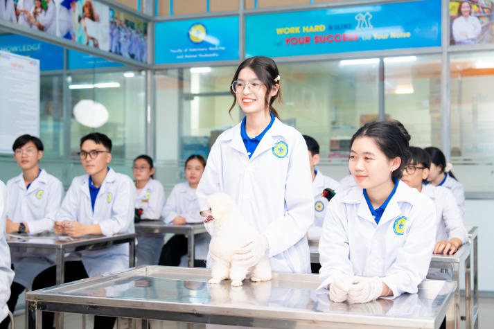 [Ảnh] Khám phá loạt “tọa độ” học tập, thực hành và rèn luyện thú vị tại HUTECH 41