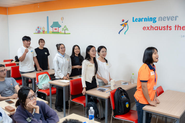HUTECH-ers “bật mic” tự tin tại lớp Kỹ năng nói trước công chúng 55