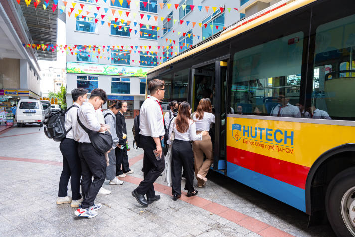 Trải nghiệm đẳng cấp 5 sao: Sinh viên Quản trị nhà hàng học hỏi thực tế tại Hôtel Des Arts Saigon 9