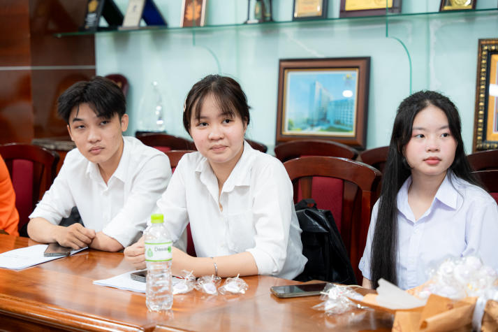 Khi ý tưởng được thử lửa: 16 dự án của sinh viên Khoa Quản trị kinh doanh bước vào vòng góp ý khởi nghiệp 29