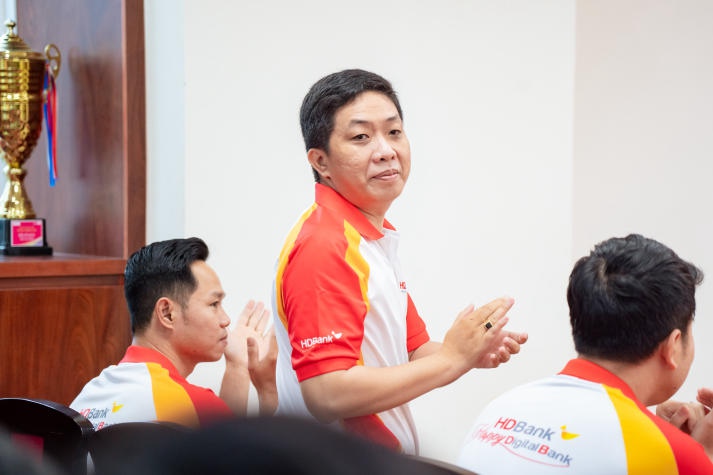 Sinh viên Khoa Công nghệ thông tin “trình làng” nhiều phần mềm có tính ứng dụng cao tại cuộc thi HDBank Hackathon 2023 261