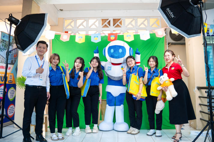 Tư vấn mùa thi 2026 tại Đồng Nai: HUTECH “all-in” bí kíp chọn ngành và chính sách học phí, học bổng cho teen 2k8 151