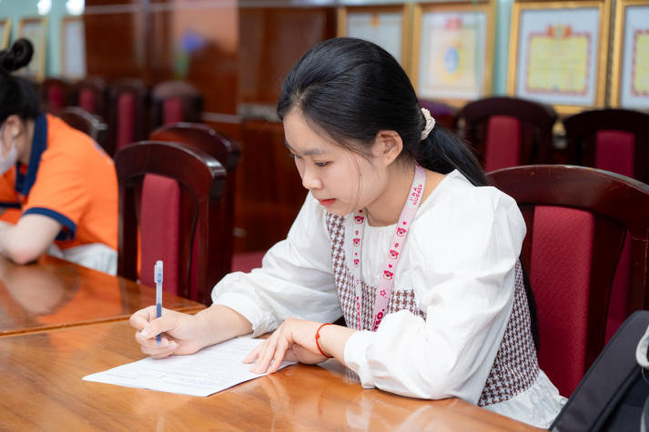 Học bí quyết phát triển bản, sinh viên Khoa Quản trị kinh doanh tự tin tỏa sáng trong kỷ nguyên mới 68