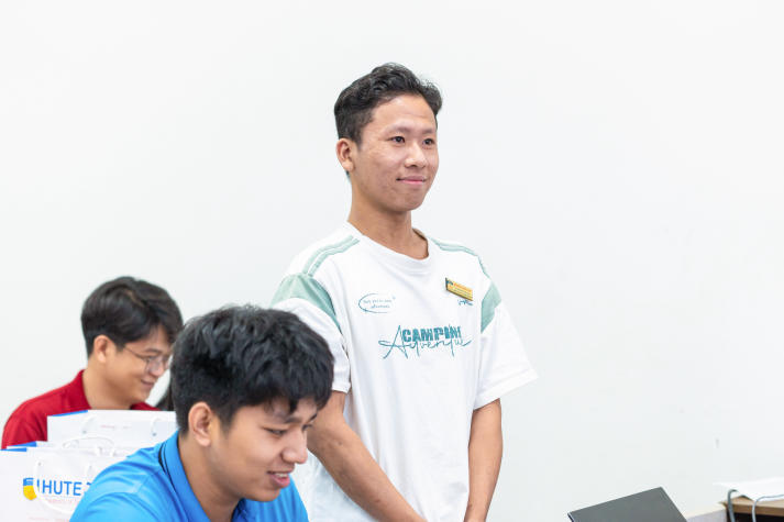 Kết nối học thuật và thực tiễn, Viện Kỹ thuật tổ chức Seminar về nhân lực trình độ cao trong thời đại 4.0 88