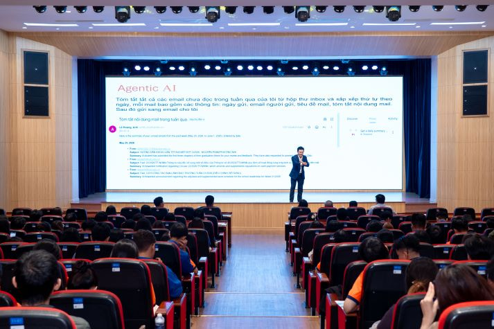 HUTECH-ers học cách khai thác AI hiệu quả trong học tập, nghiên cứu và nghề nghiệp 7
