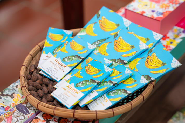 Sinh viên Công nghệ thực phẩm học từ trải nghiệm, hiểu sâu quy trình sản xuất socola Việt 47