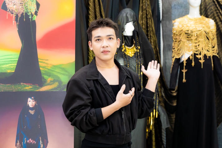 [Video] Sinh viên Thiết kế thời trang HUTECH “trình làng” loạt đồ án tốt nghiệp với nhiều ý tưởng độc đáo 54