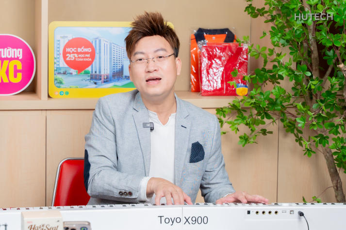 [HUTECH TIKTOK LIVE 2025]: Lưu ý về nộp lệ phí xét tuyển và định hướng khối ngành Văn hóa - Nghệ thuật - Thể thao 45