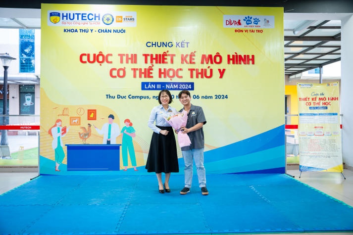 [Video] Đội nhà HUTECH xuất sắc giành giải Nhất cuộc thi Thiết kế mô hình cơ thể học thú y lần 3 51