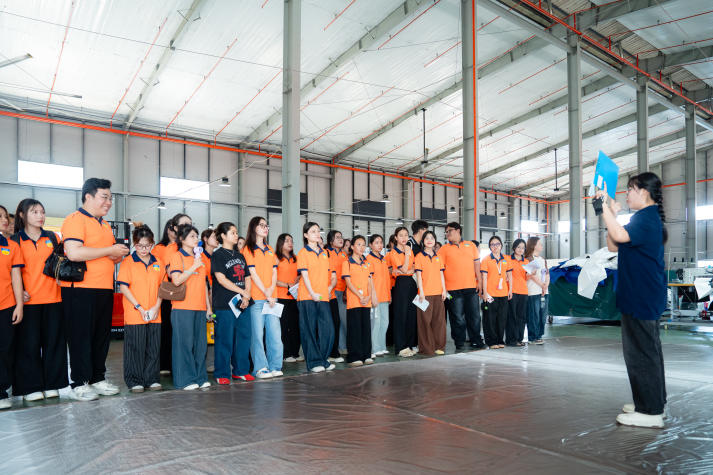 Sinh viên Trung Quốc học khám phá “guồng vận hành” doanh nghiệp quốc tế tại Taya Canvas Việt Nam 29