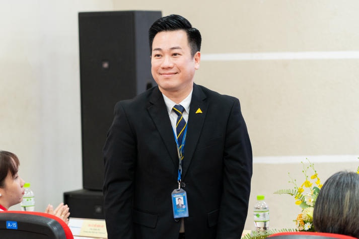 [Video] CEO Nguyễn Quốc Kỳ kể chuyện chinh phục ước mơ cùng sinh viên HUTECH 168