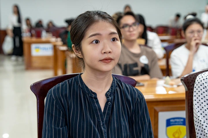 Sinh viên Khoa Trung Quốc học trổ tài makeup tôn vinh nhan sắc người phụ nữ nhân dịp 08/03 42