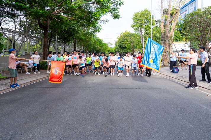 Viện Văn hóa - Nghệ Thuật - Thể thao sôi nổi khai mạc hội thao sinh viên và ký kết tài trợ cùng SaoViet Sport 29