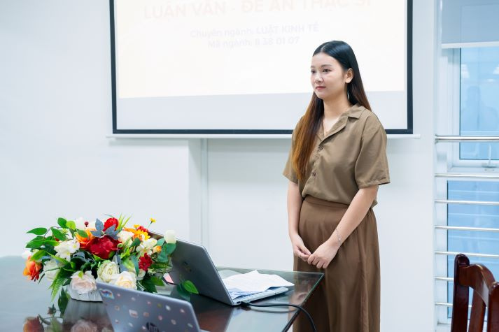 Bảo vệ luận văn/đề án Thạc sĩ Luật kinh tế tại HUTECH: Khẳng định chiều sâu đào tạo Sau đại học 36