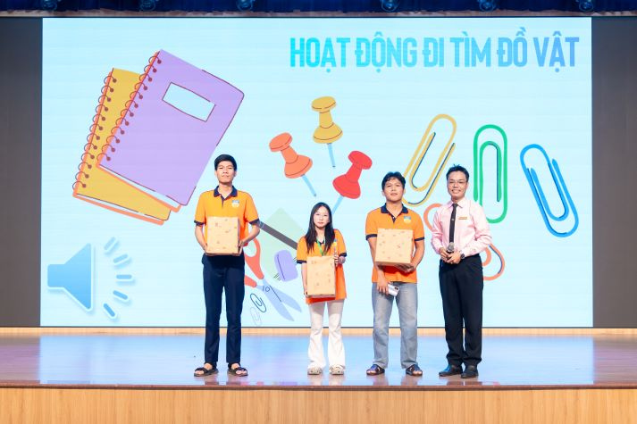 HUTECH-ers “bỏ túi” kỹ năng thích ứng đại học, chủ động vượt qua áp lực 111