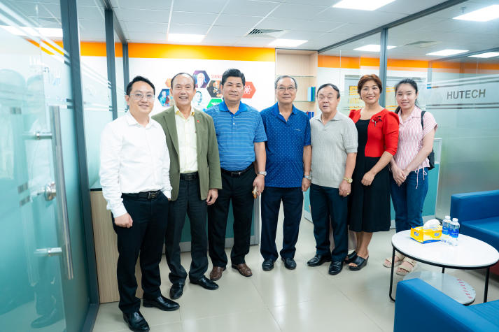 Trường Y và Khoa học Sức khỏe HUTECH mở rộng kết nối chuyên môn cùng Hội Quân dân Y Việt Nam 129