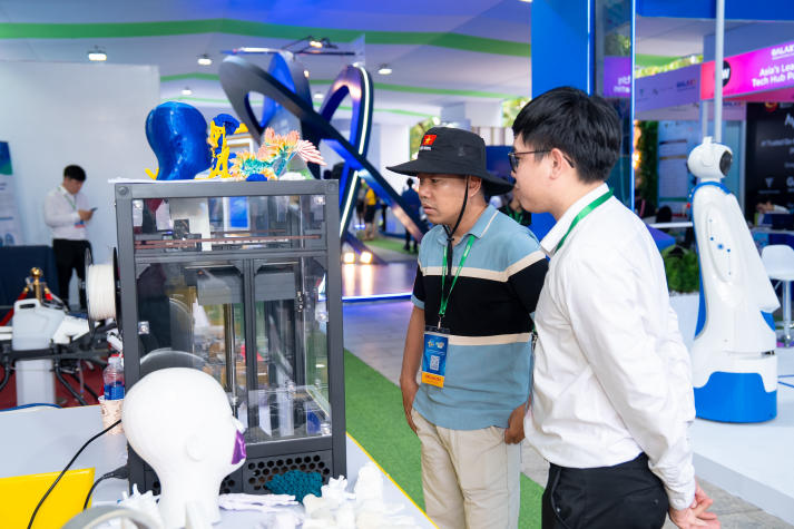 HUTECH booth makes an impression at GRECO 2025 with green innovation and industry 4.0 technologies 102