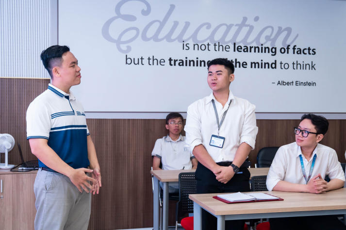 [Video] Khám phá môi trường làm việc chuyên nghiệp tại Head Honda Ô tô Phát Tiến cùng sinh viên VJIT 66