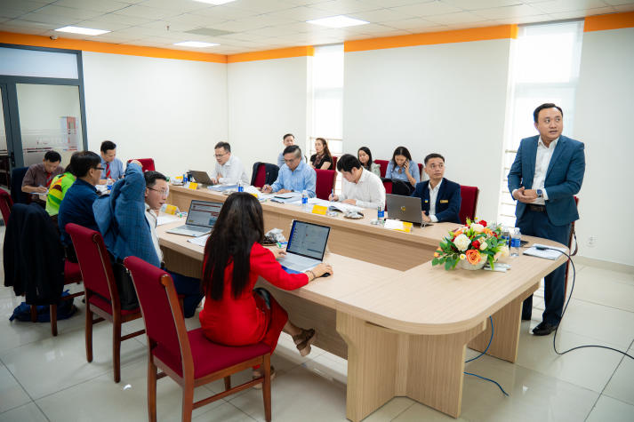 NCS Đinh Hoàng Anh Tuấn bảo vệ Luận Án Tiến sĩ cấp Trường tại HUTECH 20