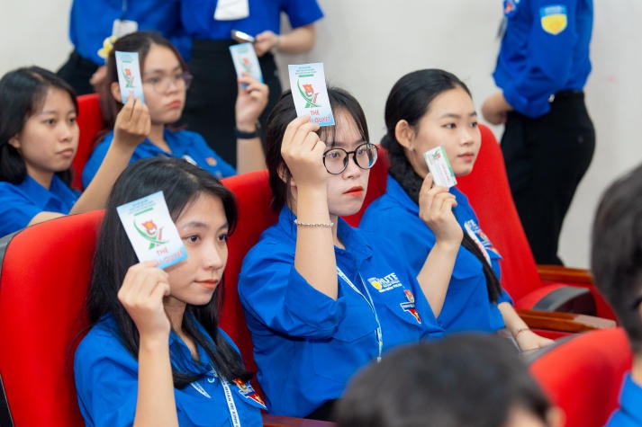 Khoa Quản trị kinh doanh tổ chức Đại hội Đại biểu Đoàn TNCS Hồ Chí Minh lần thứ XI, nhiệm kỳ 2024-2027 290