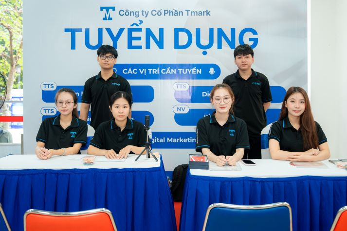 “Sinh viên HUTECH chủ động, chuyên nghiệp” - Lý do hơn 70 doanh nghiệp công nghệ săn nhân tài tại HUTECH IT OPEN DAY 2026 13