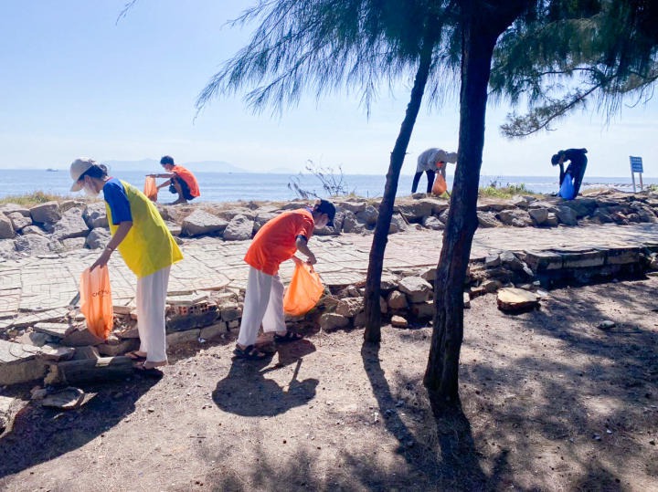 “Én vàng” Viện Khoa học Ứng dụng lan tỏa sắc xuân với chiến dịch “Cánh én mùa xuân 2023” 117