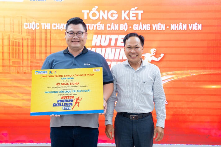 Nhiều vận động viên đạt thành tích xuất sắc trong cuộc thi “HUTECH Running Challenge 2024” 259