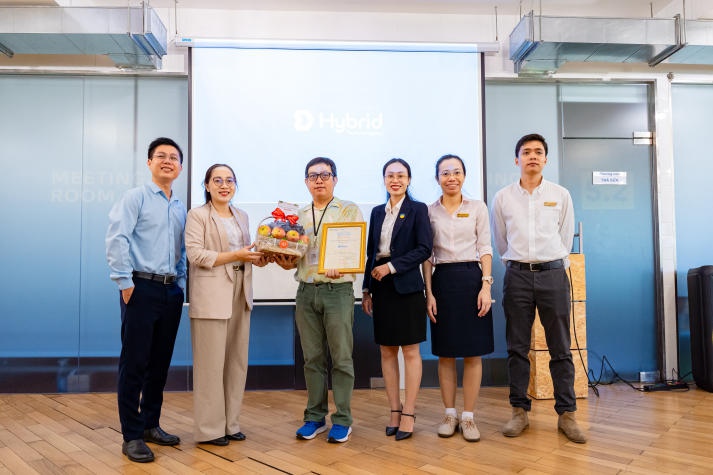 Khám phá môi trường làm việc tại Công ty công nghệ Hybrid Technologies cùng sinh viên Viện Đào tạo Quốc tế HUTECH 32